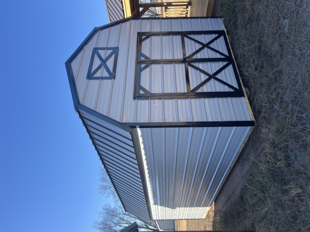 Lofted Barn - 10x20