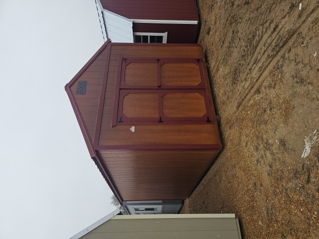 Utility Xtra Height - 10x16