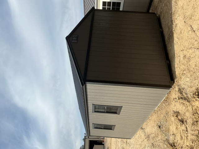 Utility Xtra Height - 12x20