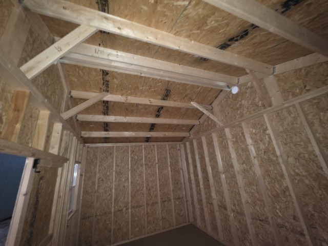 Side Gable Utility - 10x16