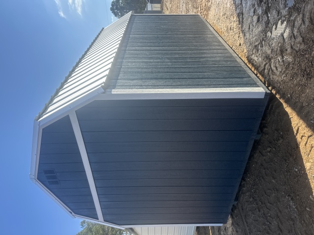 Lofted Barn - 10x16