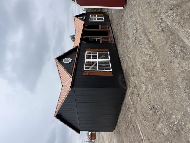 Side Cabin - 16x40
