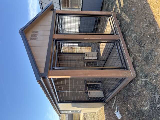 Dog Kennel - 8x16