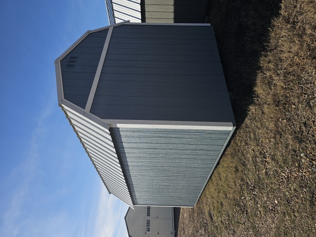 Lofted Barn - 10x16