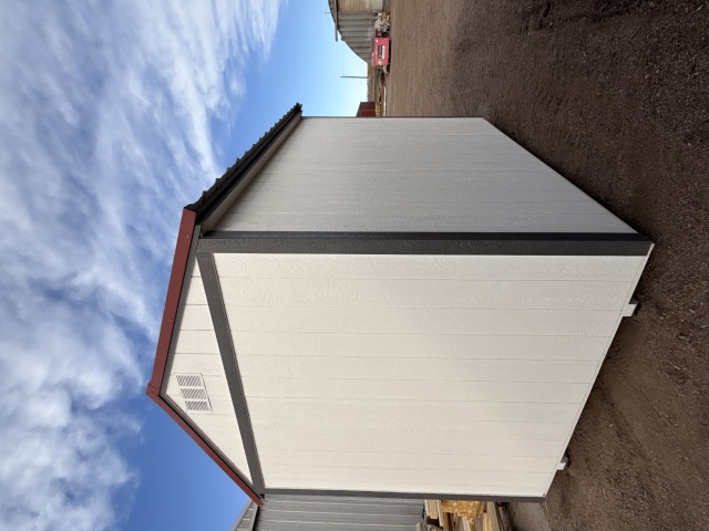 Utility Xtra Height - 8x12