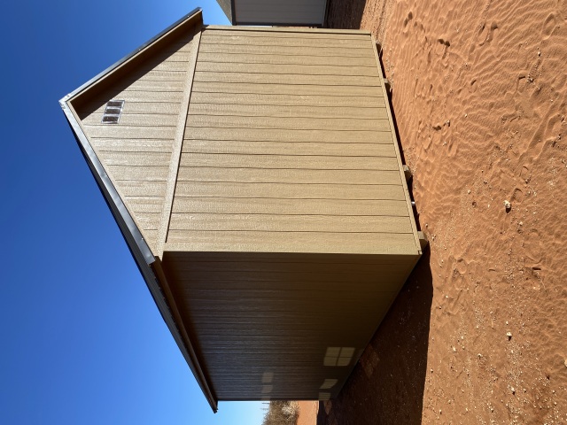 Side Utility - 12x20