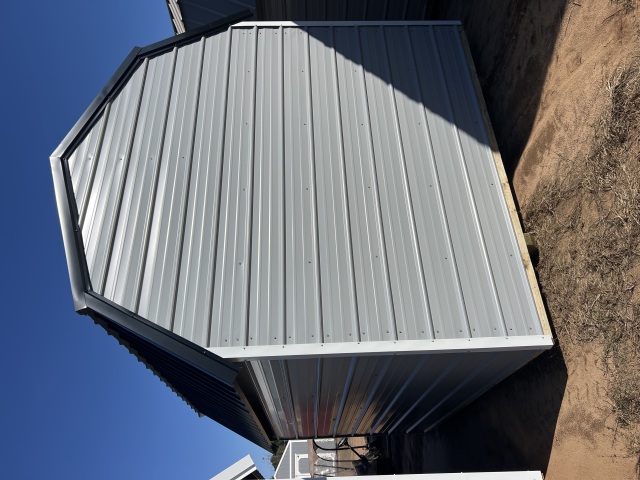 Side Lofted Barn - 10x12