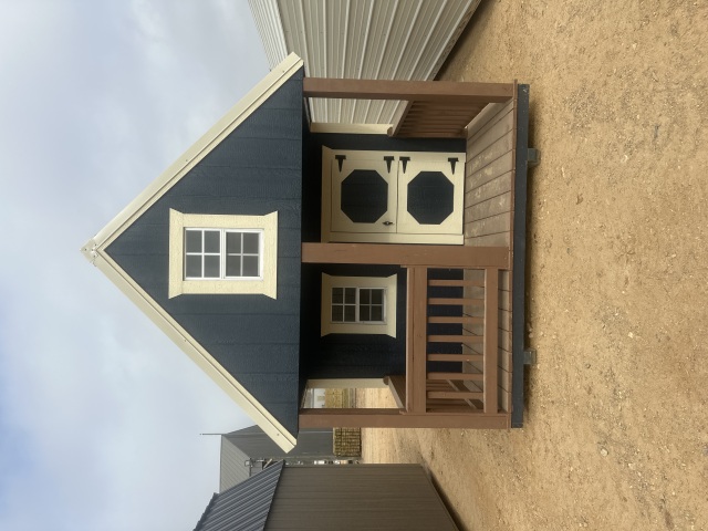 Playhouse (Hideout) - 8x12