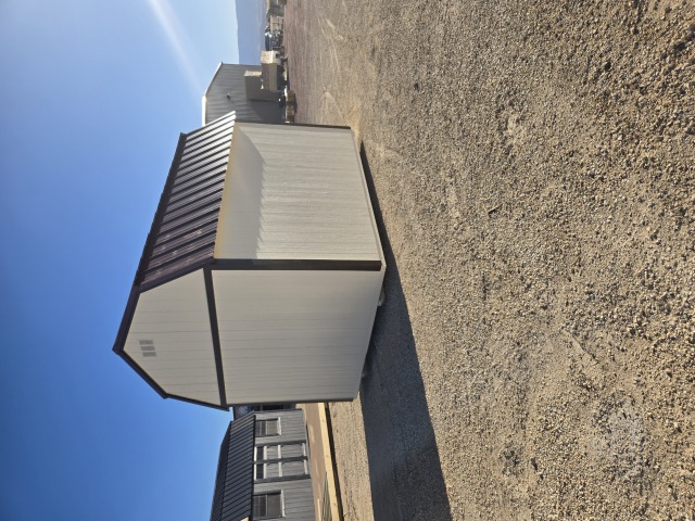 Lofted Barn - 10x12