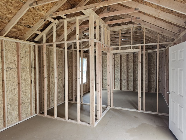 Side Utility - 14x40