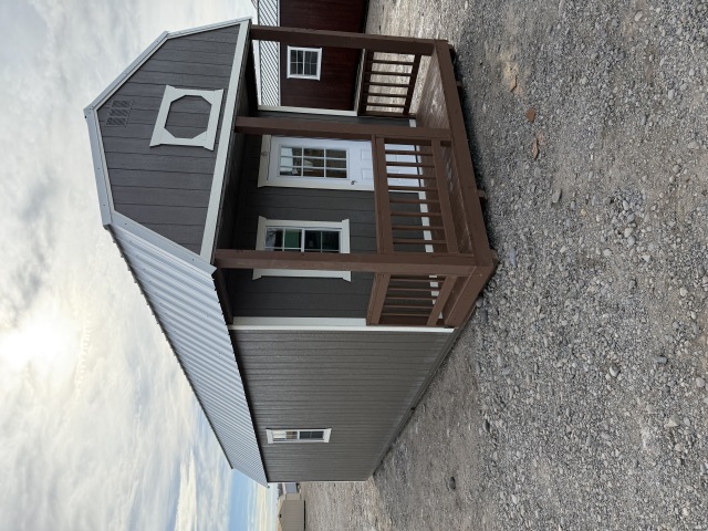 Lofted Barn Cabin - 12x32
