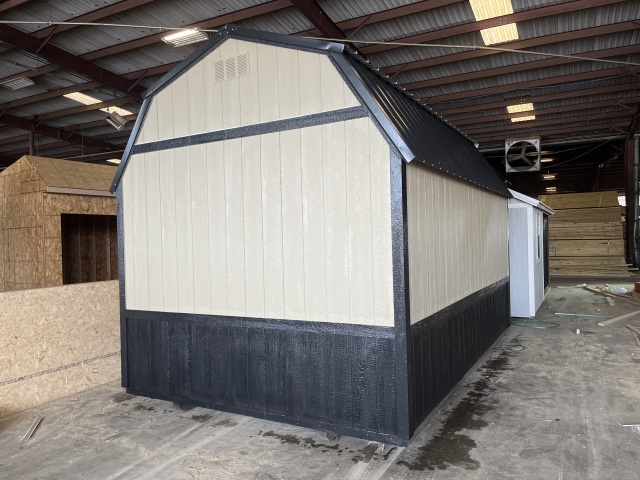 Lofted Barn - 10x16