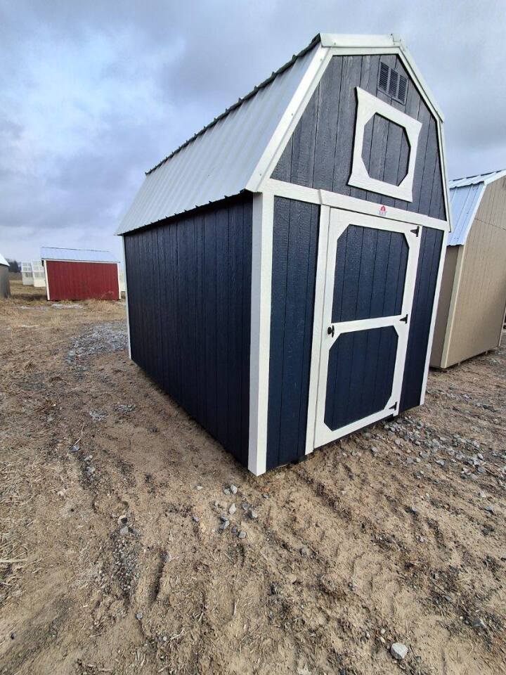 Lofted Barn - 8x12