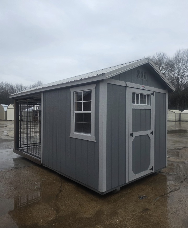 Dog Kennel - 8x16