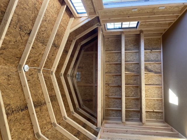 Side Lofted Barn - 10x20