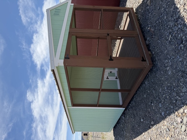 Chicken Coop - 8x20