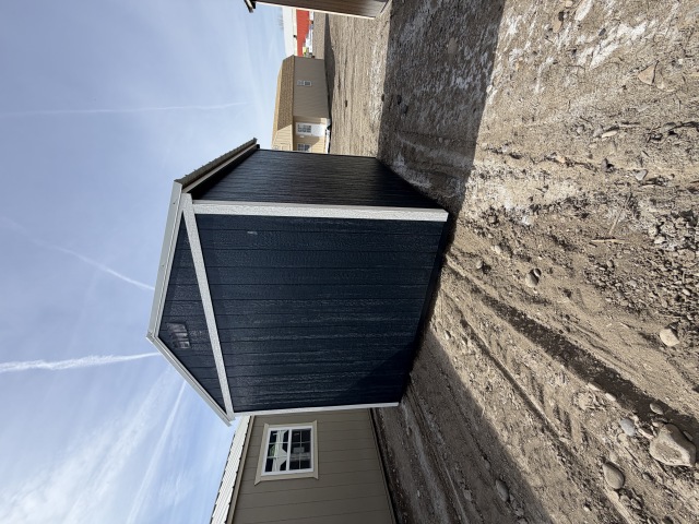 Side Utility - 10x12