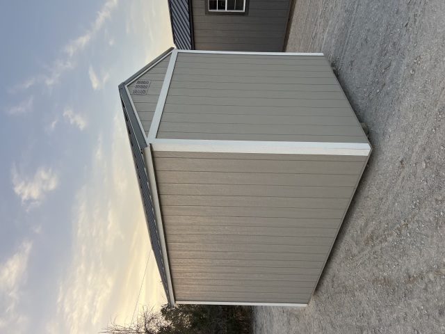 Utility Xtra Height - 8x12