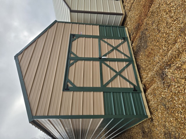 Utility Xtra Height - 10x20