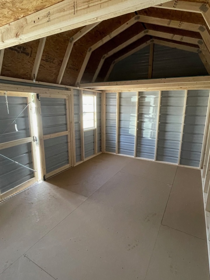 Side Lofted Barn - 10x16
