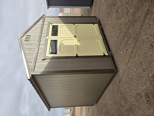 Utility Xtra Height - 10x12