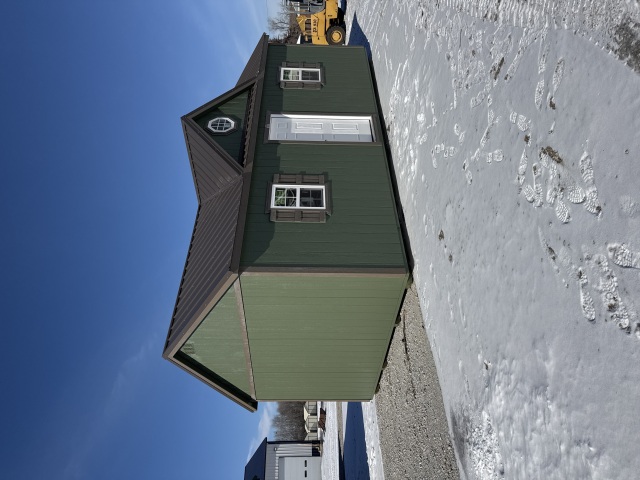 Side Utility - 14x24