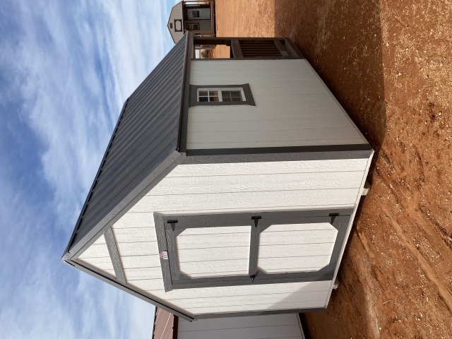 Playhouse (Hideout) - 8x12