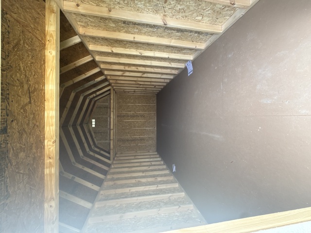 Lofted Barn - 10x20