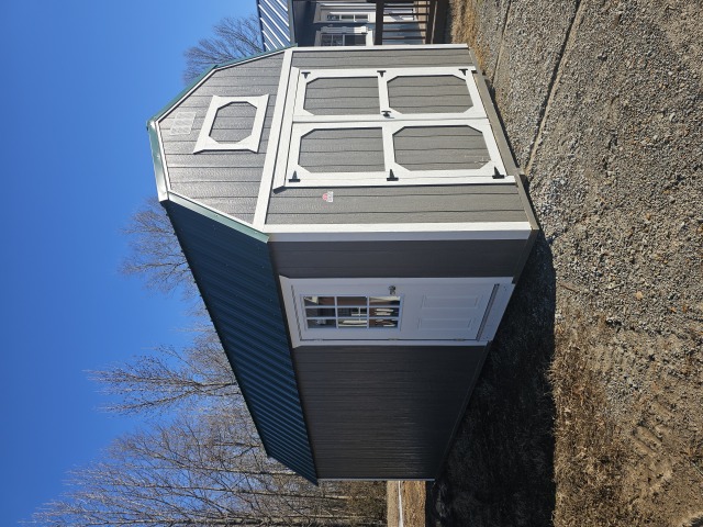 Lofted Barn - 10x20