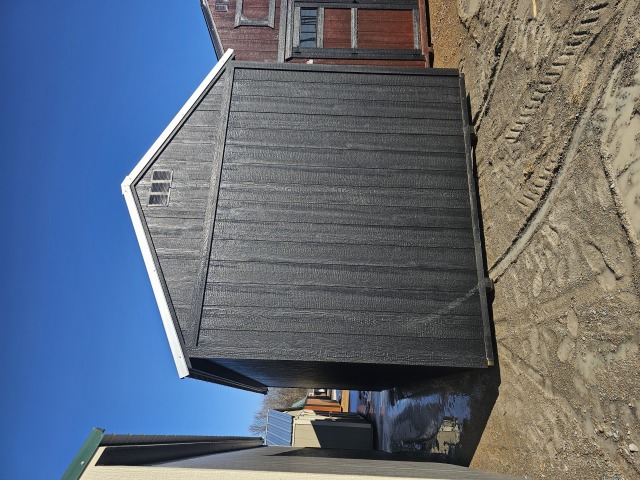 Side Utility - 10x20