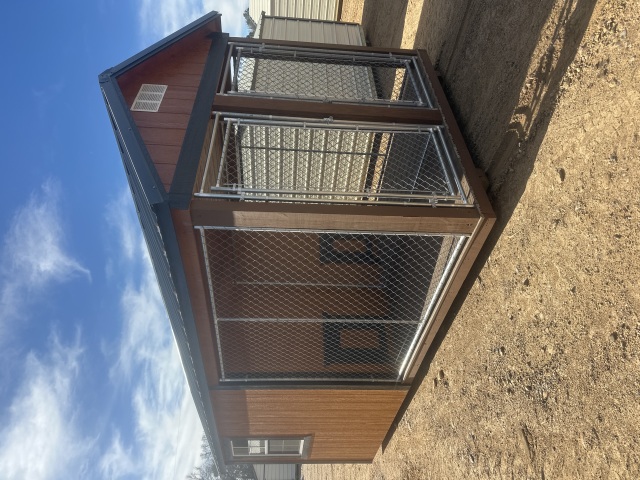 Dog Kennel - 8x16