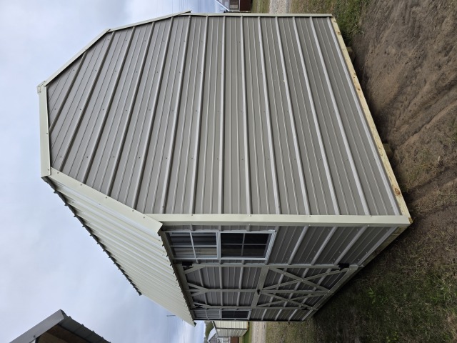 Side Lofted Barn - 10x12