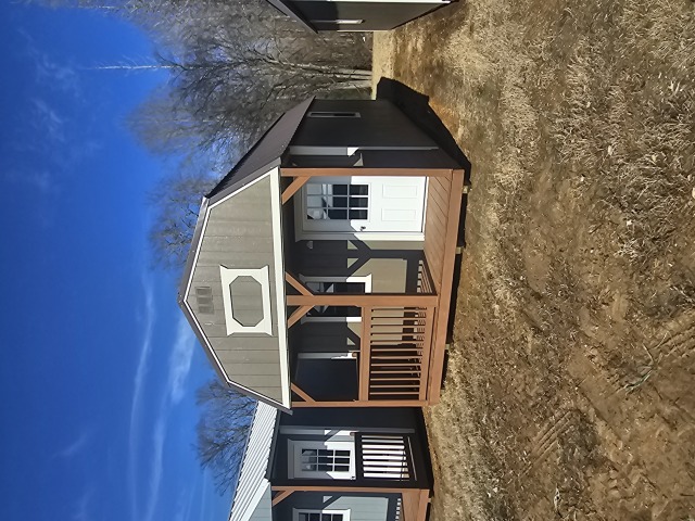Lofted Barn Cabin - 12x28