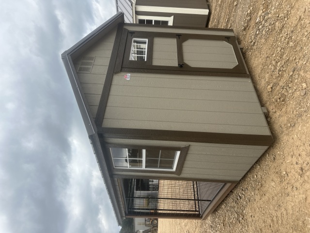 Dog Kennel - 8x12