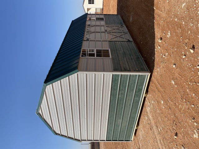 Side Lofted Barn - 10x20
