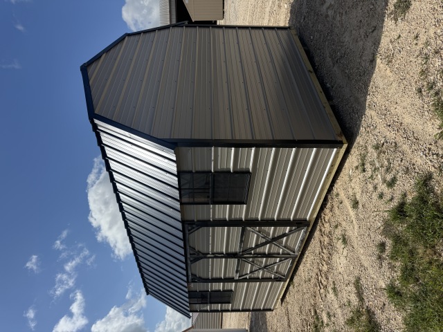Side Lofted Barn - 10x16