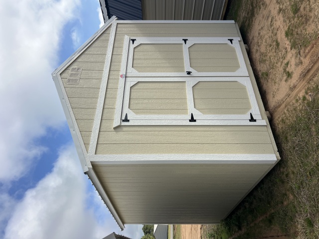 Utility Xtra Height - 10x12