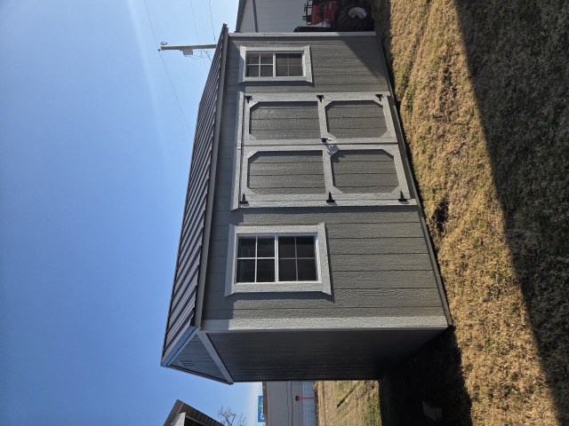 Side Utility - 10x16