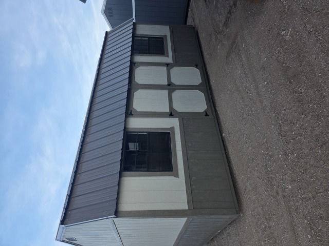 Side Lofted Barn - 10x20