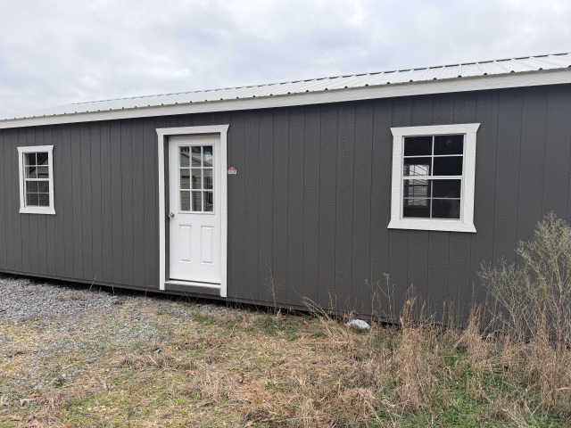 Side Utility - 16x32