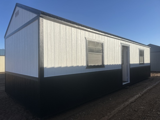 Side Utility - 12x32