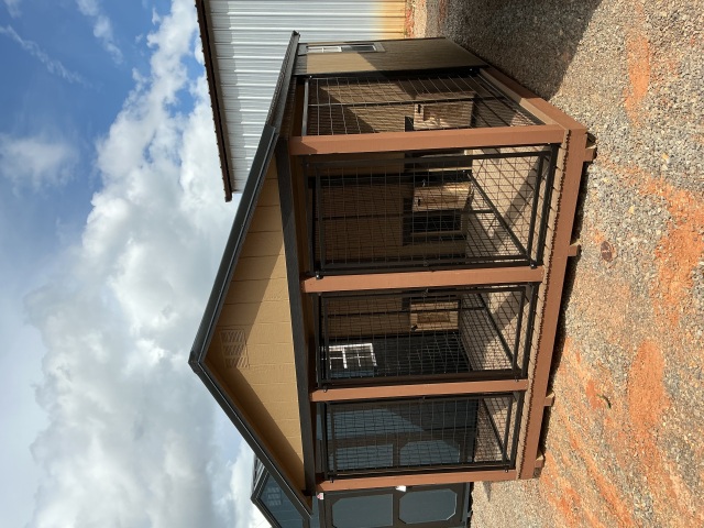 Dog Kennel - 12x16