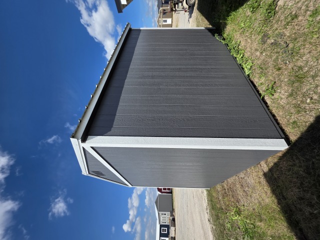 Utility Xtra Height - 10x12