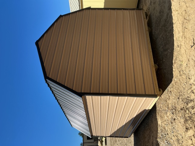Side Lofted Barn - 12x16