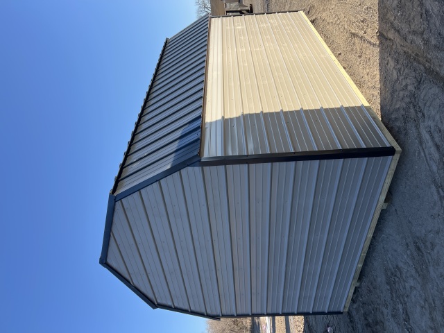 Side Lofted Barn - 10x16