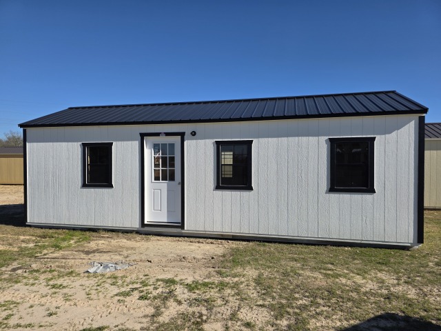Side Utility - 12x30