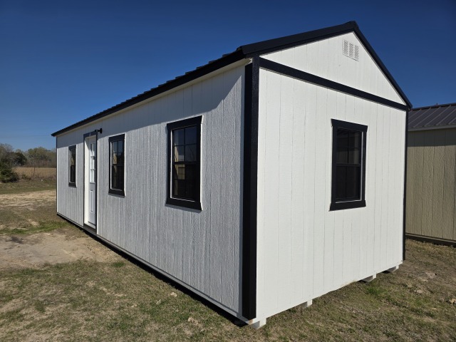 Side Utility - 12x30