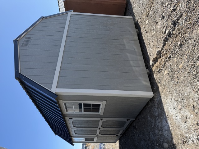 Side Lofted Barn - 10x16