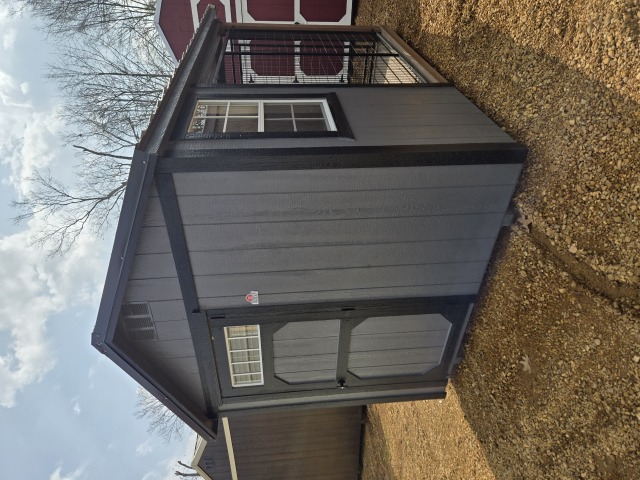 Dog Kennel - 8x12