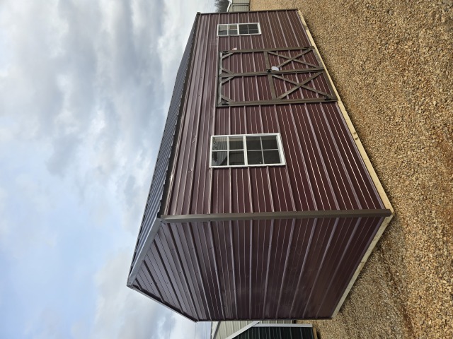 Side Utility - 10x20